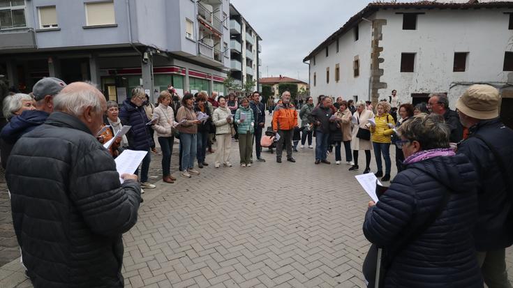 "Euskararen erabilera erdigunean jarri dugu berriz ere"